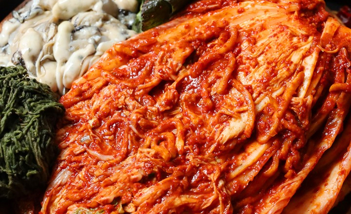 100% 국내산<br>포기김치