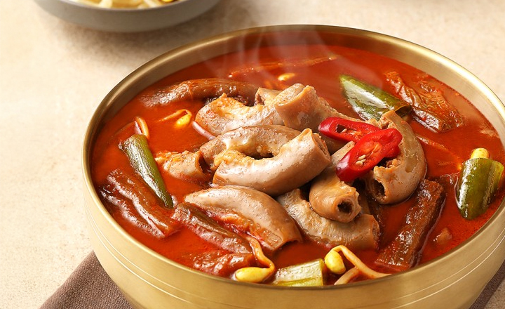 육개장+곱창!<br>얼큰 곱개장