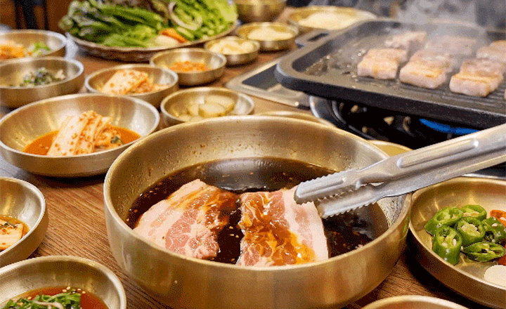 흑돼지<br>간장 쫀삼겹살
